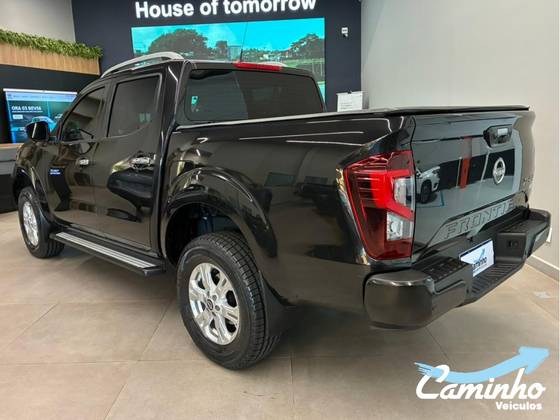 NISSAN FRONTIER 2.3 16V TURBO DIESEL XE CD 4X4 AUTOMÁTICO